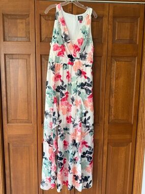 Vince Camuto Floral Maxi Dress - White with Coral, Teal & Black Print